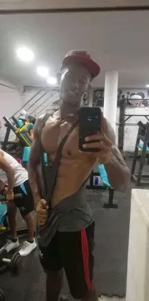OnlyFans cuenta athleticbigcock avatar 1