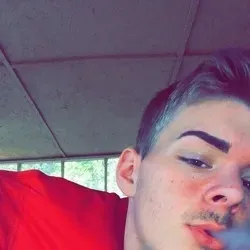 OnlyFans cuenta ethanhelmsxxx avatar 1