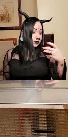 OnlyFans cuenta thesuccubusty avatar 1