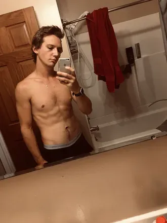 OnlyFans cuenta aboveaveragesize avatar 1