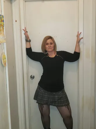 OnlyFans cuenta thickswingermom header 2