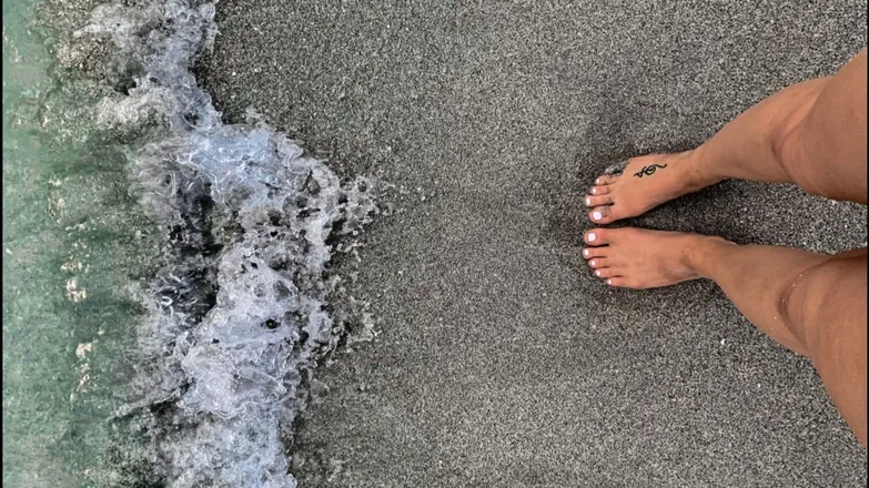 OnlyFans account  sole.secrets header 2