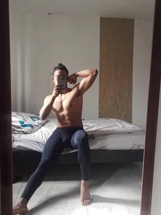 OnlyFans cuenta je_rome avatar 1