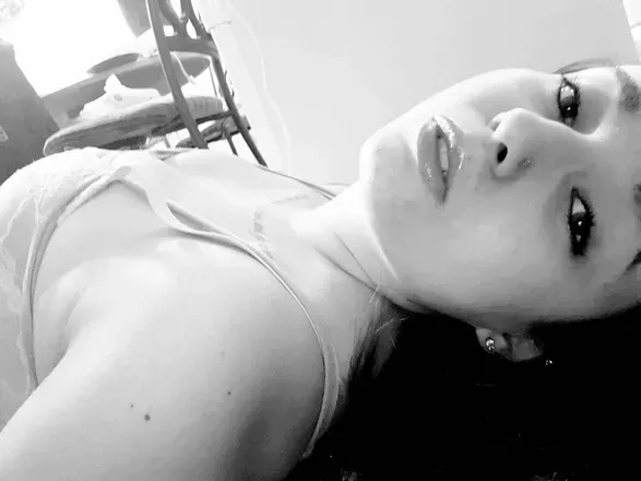 OnlyFans cuenta thesecretnextdoor avatar 1