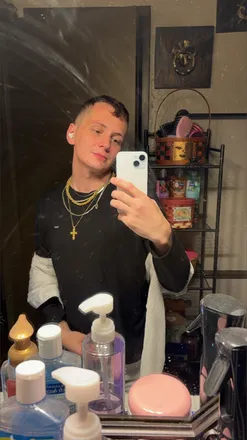 OnlyFans cuenta matthewivie header 2