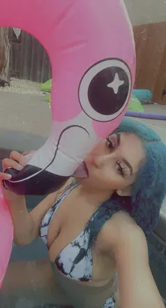 OnlyFans cuenta lickmeicky avatar 1