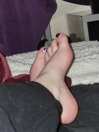 OnlyFans cuenta smallfeet4you96 header 2