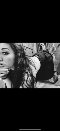 OnlyFans cuenta the_duchess95 header 2