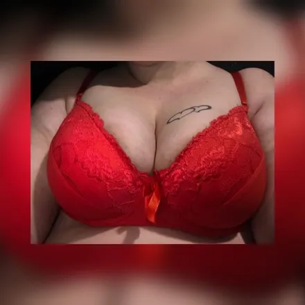 OnlyFans cuenta curvybaby01 header 2