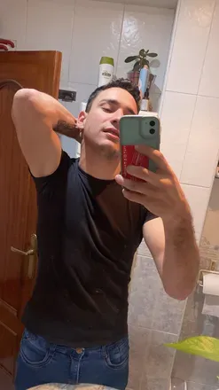OnlyFans cuenta aranda.2000 avatar 1
