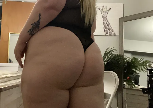 OnlyFans cuenta katjune header 2