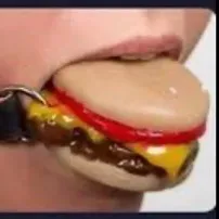 OnlyFans cuenta cheeseburgerfetish avatar 1