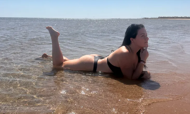 OnlyFans cuenta meganscrazyworld header 2