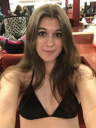 OnlyFans cuenta doe_eyes_mischief avatar 1