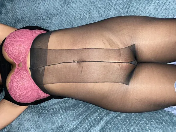 OnlyFans account  lizzyhotwife header 2