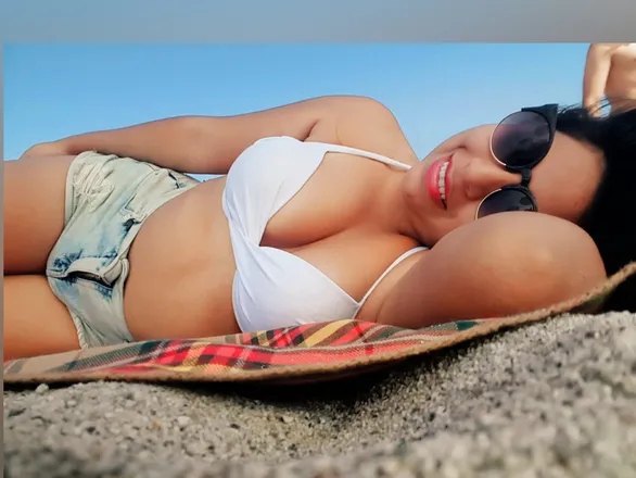OnlyFans cuenta cocoychanel header 2