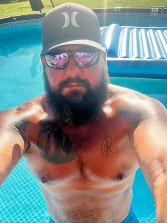 OnlyFans cuenta tatteddad69 header 2