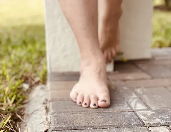 OnlyFans cuenta barefootnonymous avatar 1