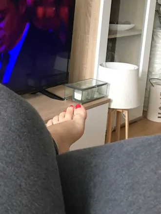 OnlyFans cuenta smfeet97 header 2