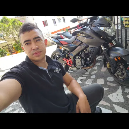 OnlyFans cuenta fabianpacheco header 2