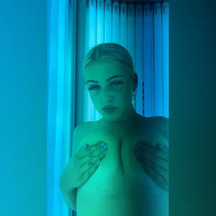 OnlyFans cuenta blonde.bimbo.x avatar 1