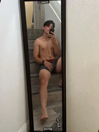 OnlyFans account  hardtocurry avatar 1