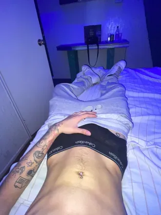 OnlyFans cuenta boygyal18 avatar 1