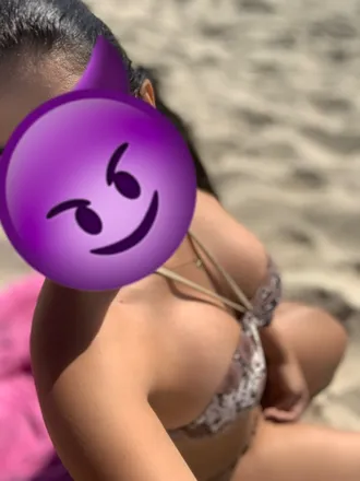 OnlyFans cuenta tusexyvalentina header 2