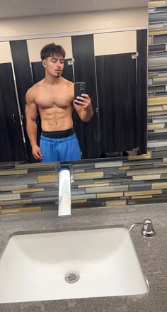 OnlyFans cuenta danfuccks header 2