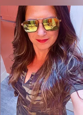 OnlyFans cuenta raveneyes00 avatar 1
