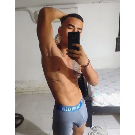 OnlyFans cuenta santiagol22 avatar 1