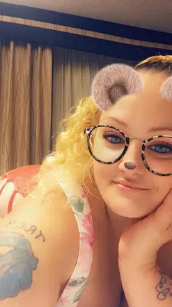 OnlyFans cuenta littbitchh header 2