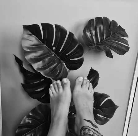 OnlyFans cuenta footsievixen header 2