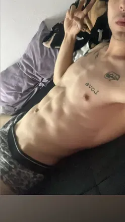 OnlyFans cuenta soywarren header 2