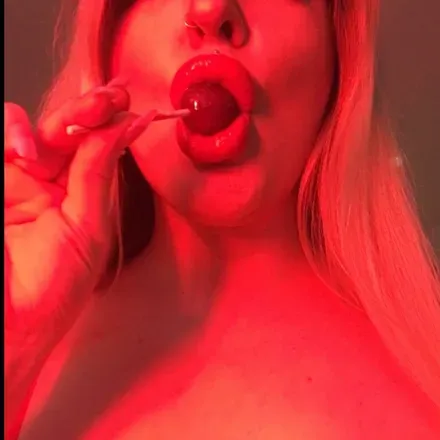 OnlyFans cuenta naughtymischa avatar 1