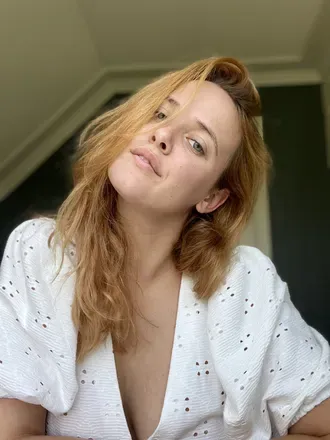 OnlyFans account  foragingfox avatar 1