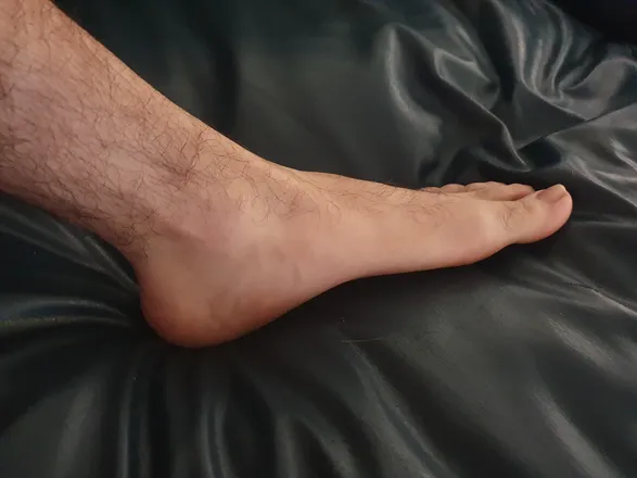 OnlyFans cuenta footsrusoz header 2