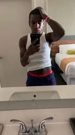 OnlyFans cuenta sheluvshawnb avatar 1
