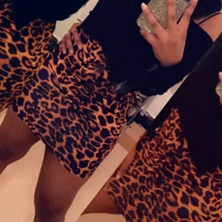 OnlyFans cuenta hunnie_xx header 2