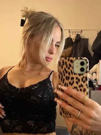 OnlyFans cuenta mia_charlene avatar 1
