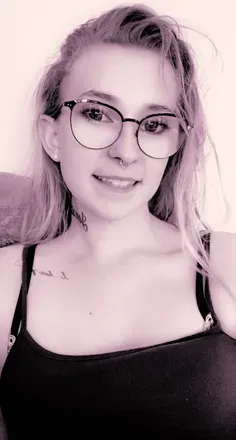 OnlyFans cuenta sunny_babe42 avatar 1