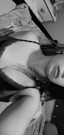 OnlyFans cuenta lxvemxrie avatar 1