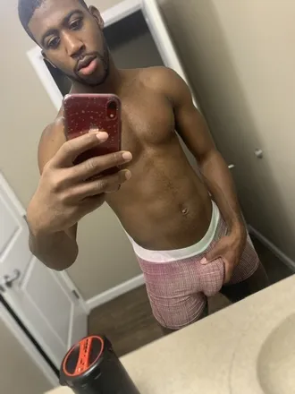 OnlyFans cuenta kdeemi7 header 2