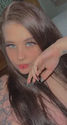 OnlyFans account  luvrlys avatar 1