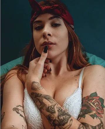 OnlyFans cuenta kaliangel header 2