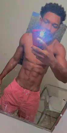OnlyFans cuenta kingstretch2345 header 2