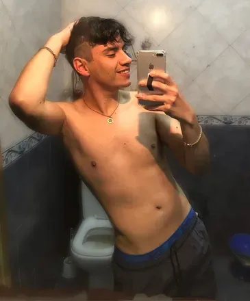 OnlyFans cuenta fedeenrii.26 avatar 1