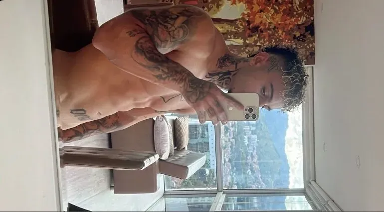 OnlyFans cuenta simexyt header 2