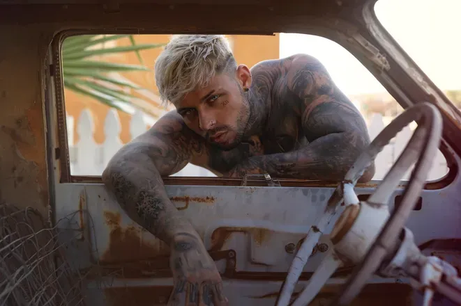 OnlyFans cuenta villain_xo header 2