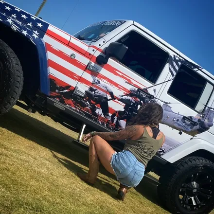 OnlyFans cuenta your_mom_710 header 2